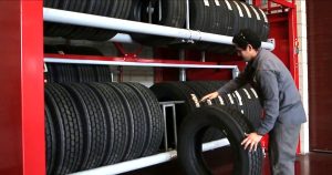 vidir tire carousel image