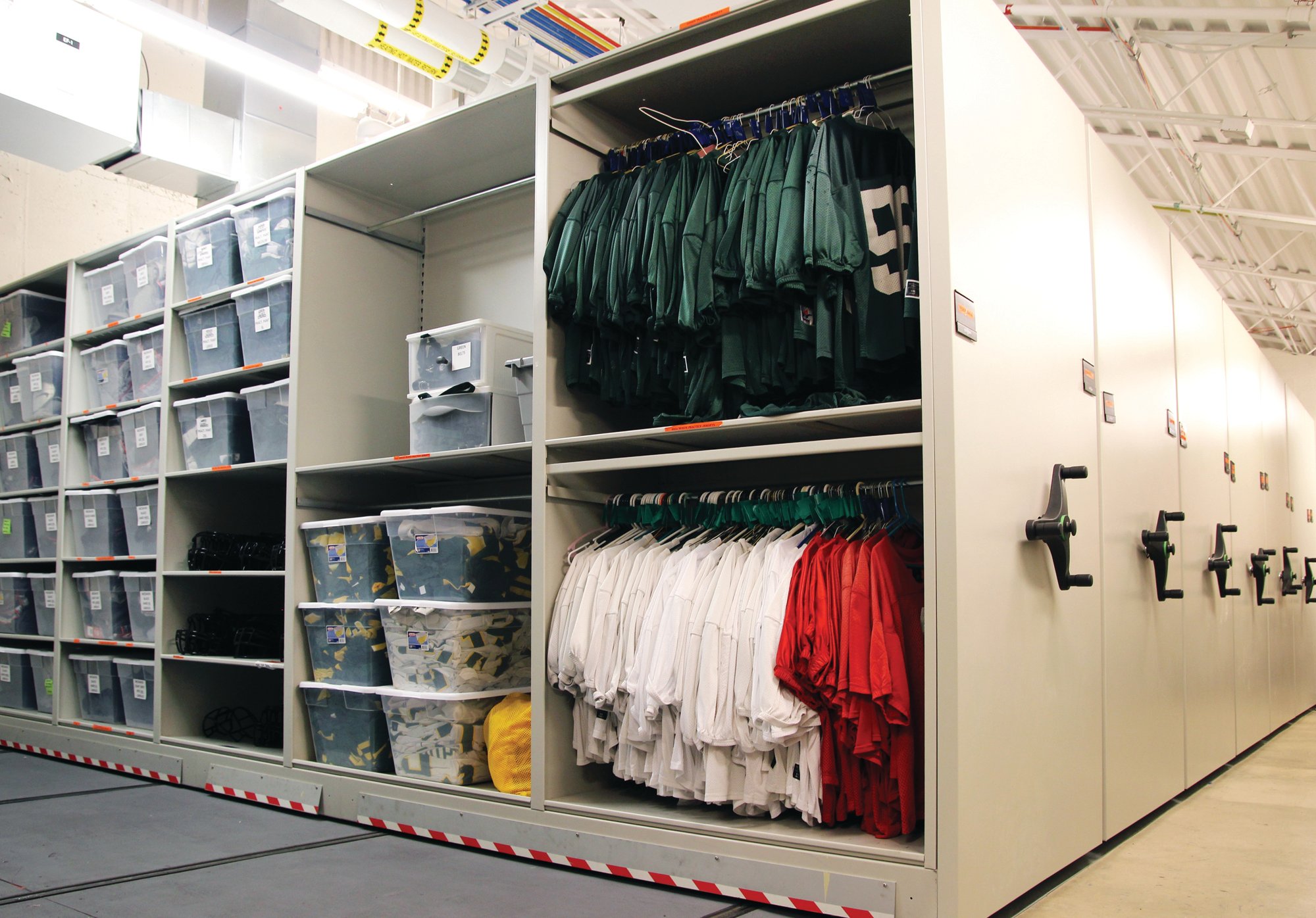 athletic storage ISDA Storage